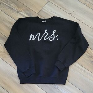 Gildan Black "Mrs." Sweatshirt